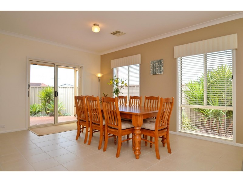 39 Holdfast Drive, Sheidow Park SA 5158