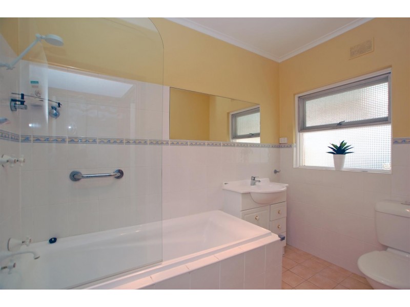 17 Geoffrey Avenue, Port Noarlunga SA 5167