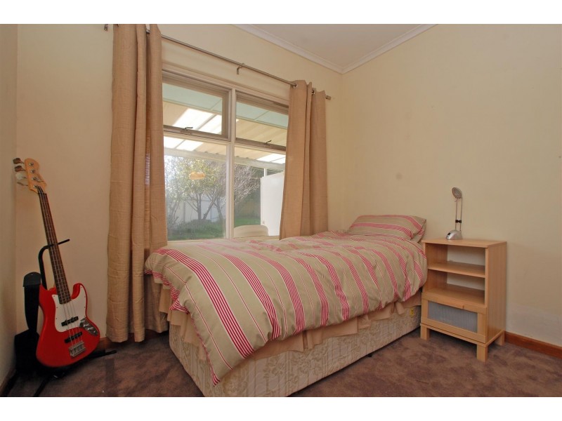 17 Geoffrey Avenue, Port Noarlunga SA 5167