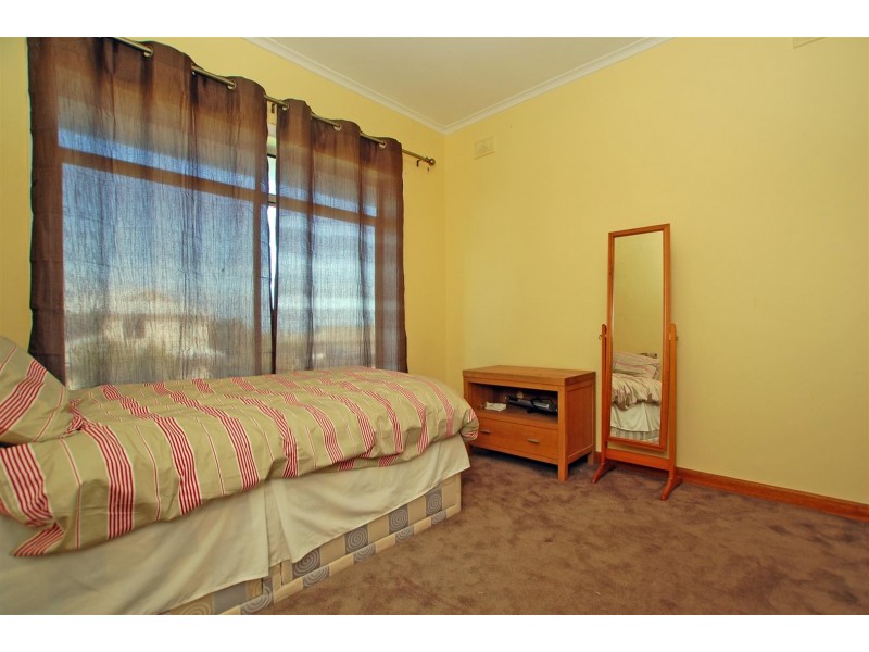 17 Geoffrey Avenue, Port Noarlunga SA 5167