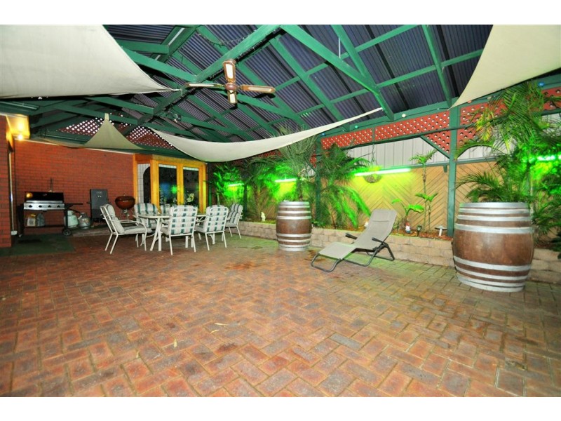 93 Sherebrooke Boulevard, Woodcroft SA 5162