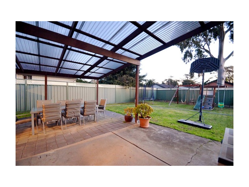 9 Reynold Street, Morphett Vale SA 5162