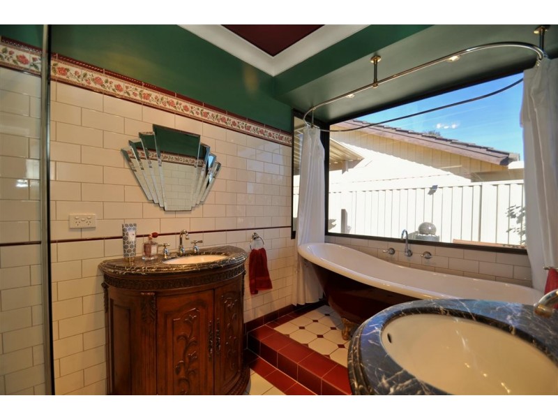 13 Marie Avenue, Morphett Vale SA 5162