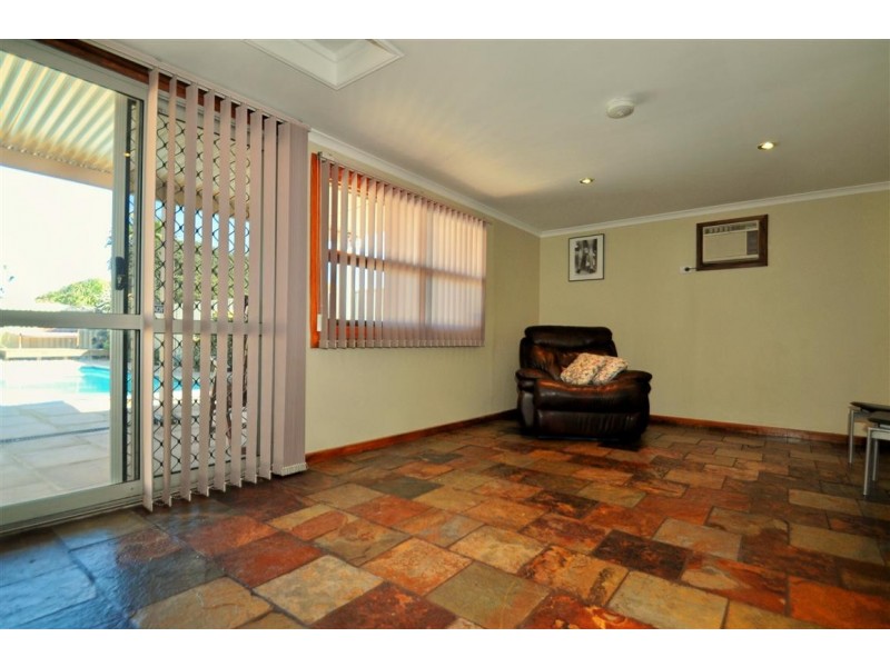 13 Marie Avenue, Morphett Vale SA 5162