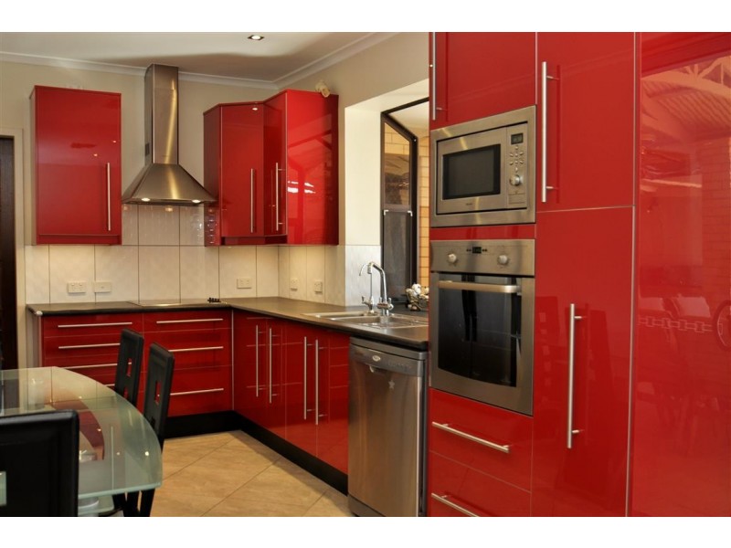 13 Marie Avenue, Morphett Vale SA 5162