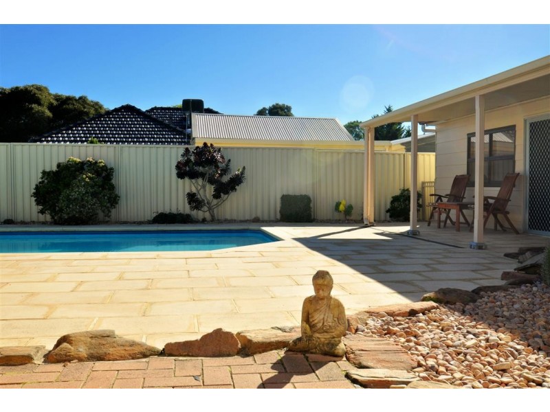 13 Marie Avenue, Morphett Vale SA 5162