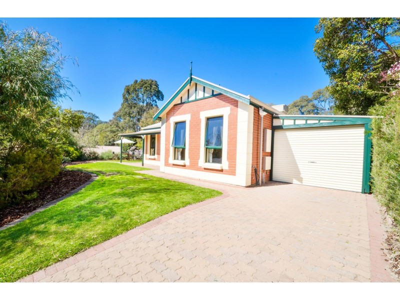 2 Rangeview Rise, Aberfoyle Park SA 5159