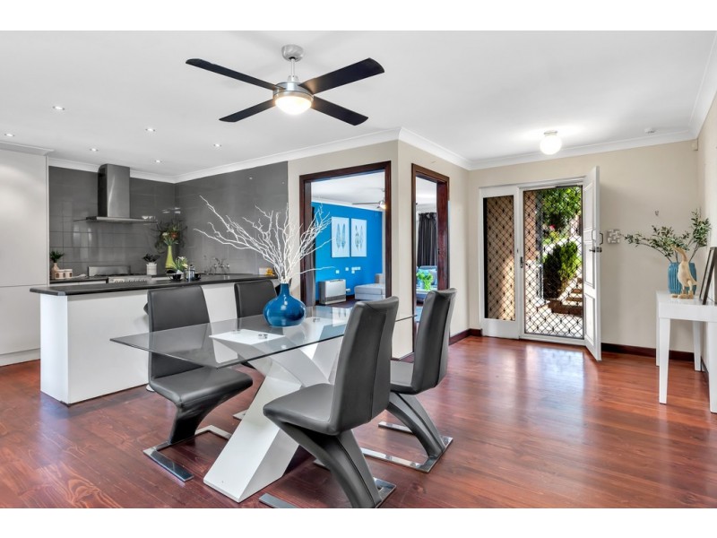 14 Saphire Road, Morphett Vale SA 5162