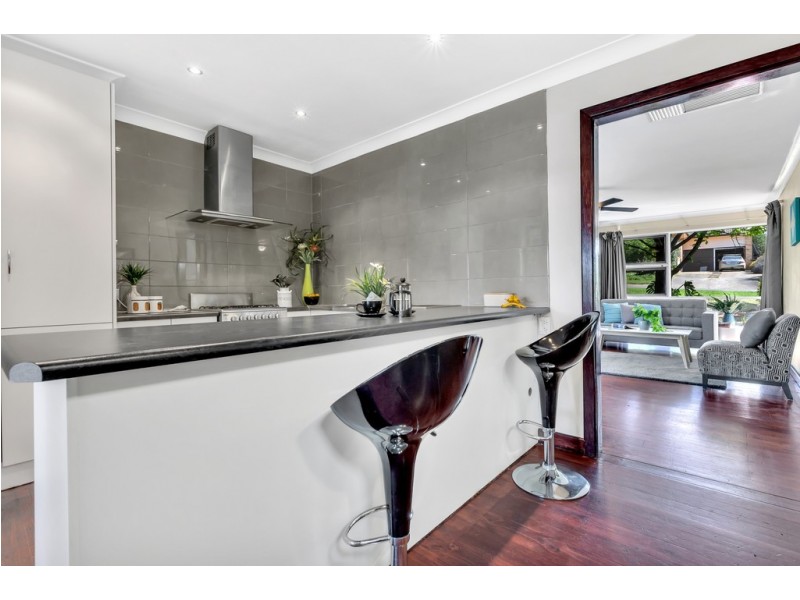 14 Saphire Road, Morphett Vale SA 5162