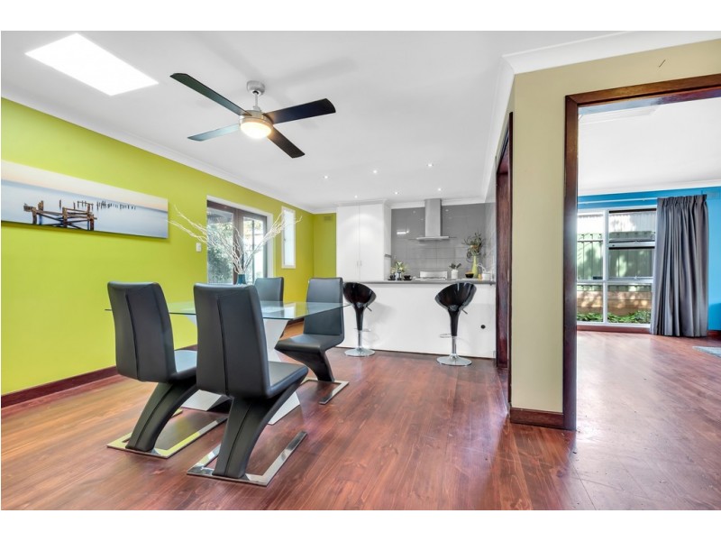 14 Saphire Road, Morphett Vale SA 5162