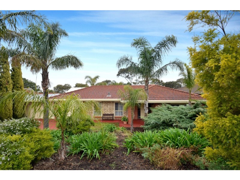 23 Panorama Drive, Aberfoyle Park SA 5159