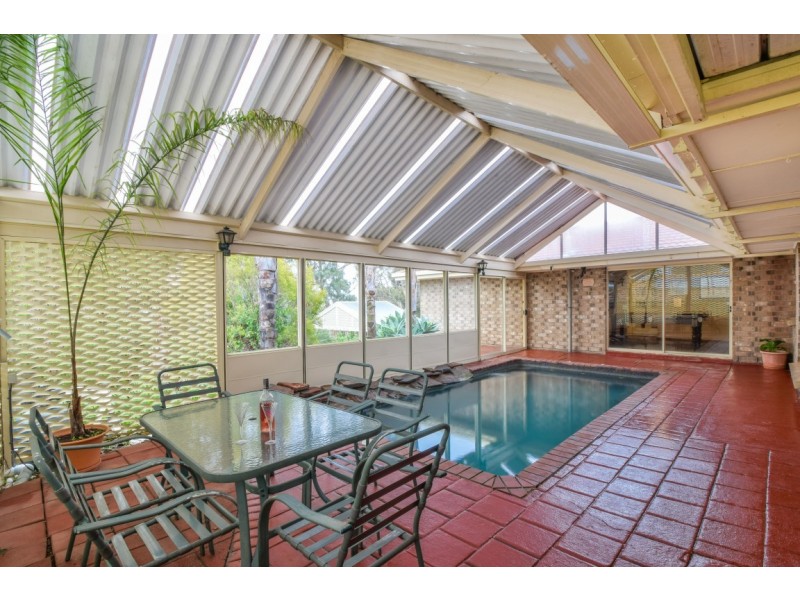 23 Panorama Drive, Aberfoyle Park SA 5159