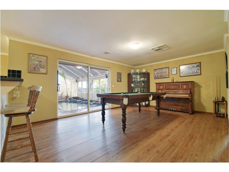 23 Panorama Drive, Aberfoyle Park SA 5159