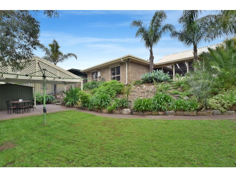 23 Panorama Drive, Aberfoyle Park SA 5159