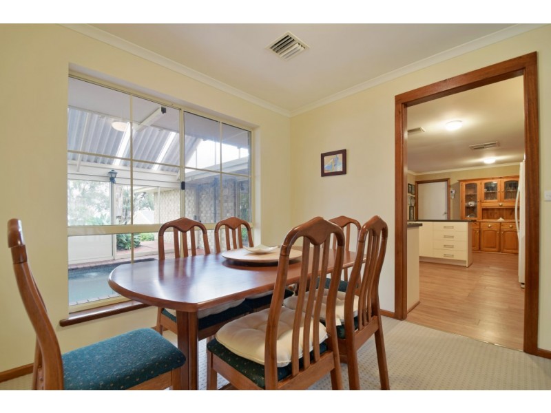 23 Panorama Drive, Aberfoyle Park SA 5159