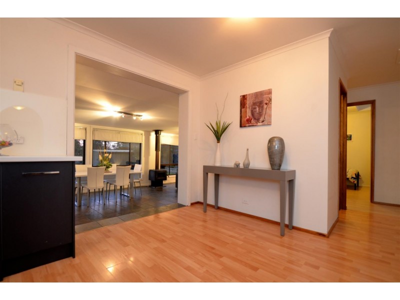 30 Doulton Drive, Trott Park SA 5158