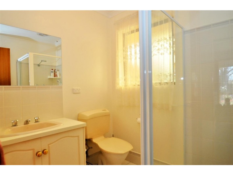18 Kimberly Way, Happy Valley SA 5159
