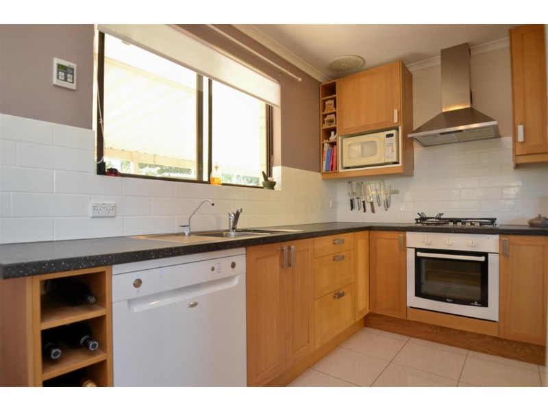 8 Drysdale Drive, Trott Park SA 5158