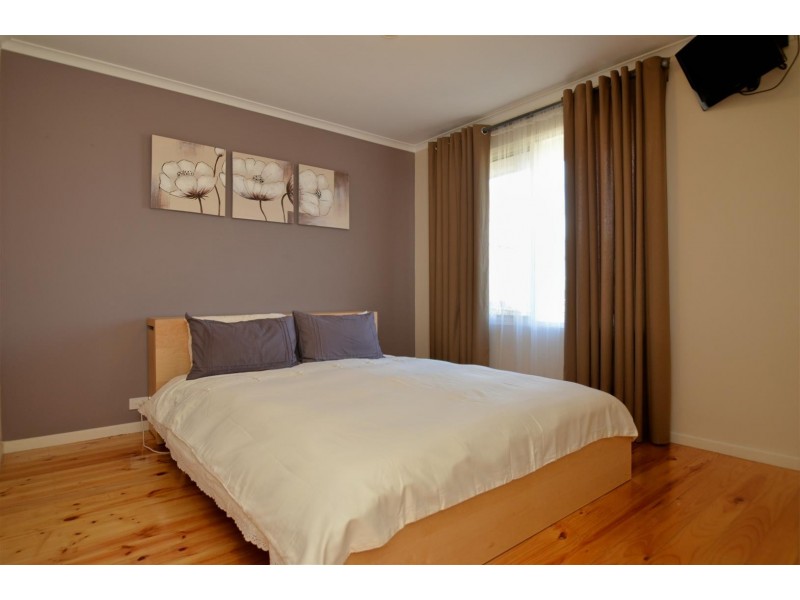 8 Drysdale Drive, Trott Park SA 5158