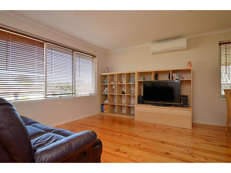 8 Drysdale Drive, Trott Park SA 5158