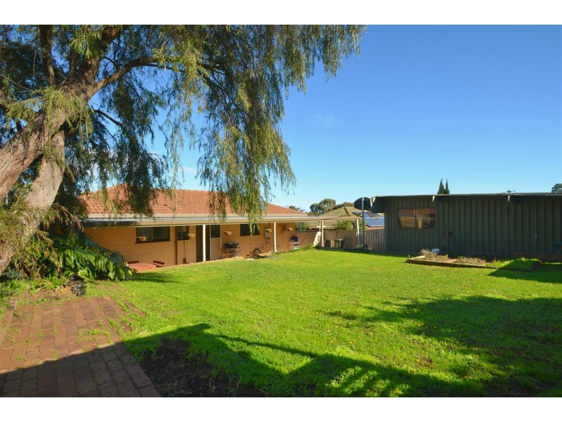 8 Drysdale Drive, Trott Park SA 5158