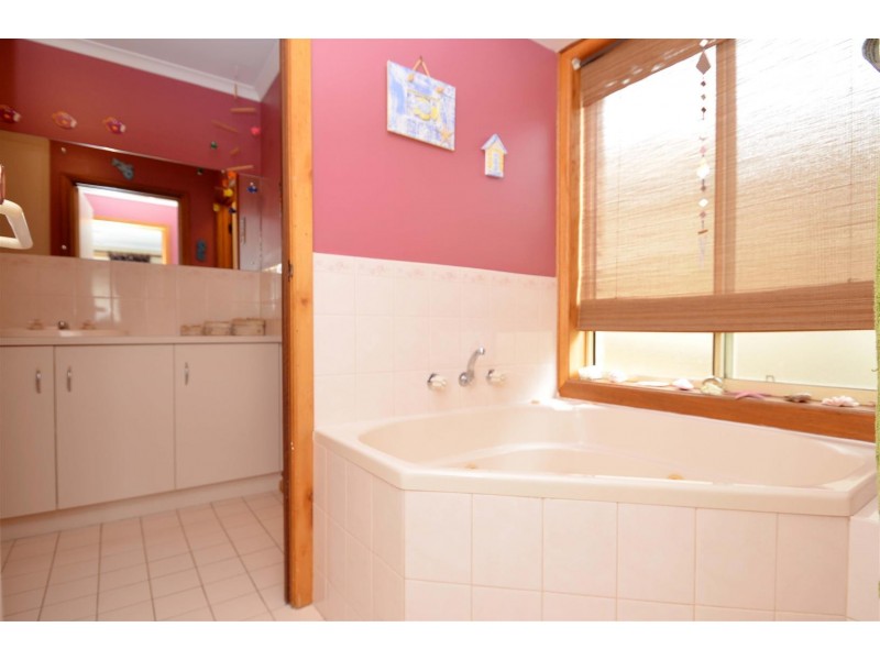 7 Alia Drive, Sheidow Park SA 5158