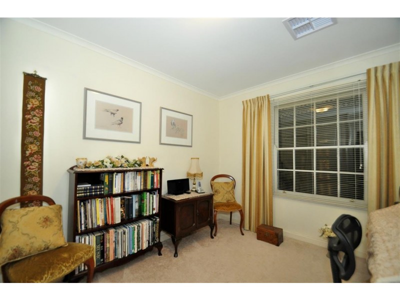 8 Tokay Crescent, Morphett Vale SA 5162
