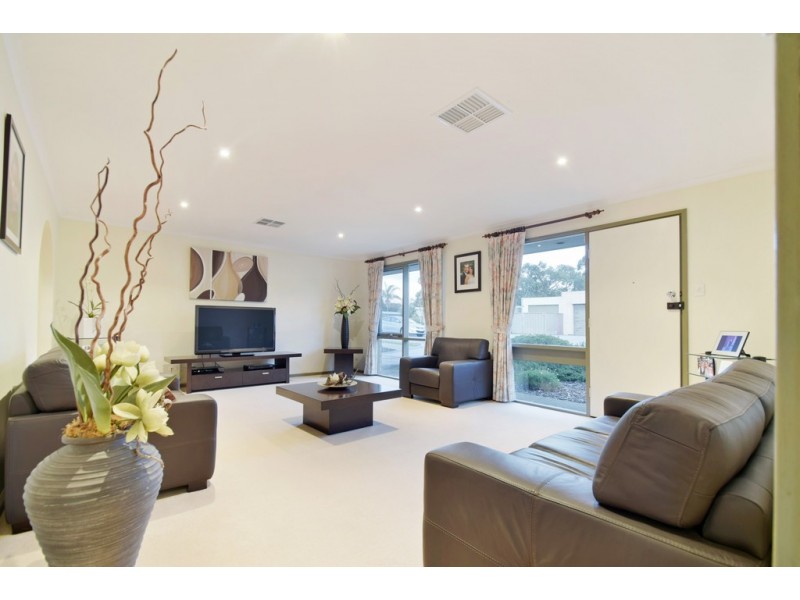 1 Marie Avenue, Morphett Vale SA 5162