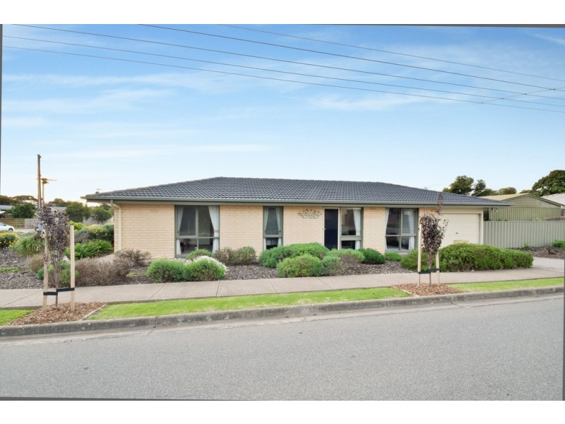 1 Marie Avenue, Morphett Vale SA 5162