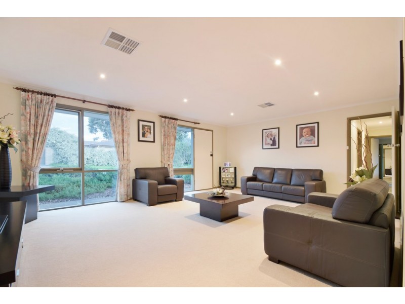 1 Marie Avenue, Morphett Vale SA 5162