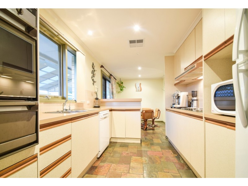 1 Marie Avenue, Morphett Vale SA 5162