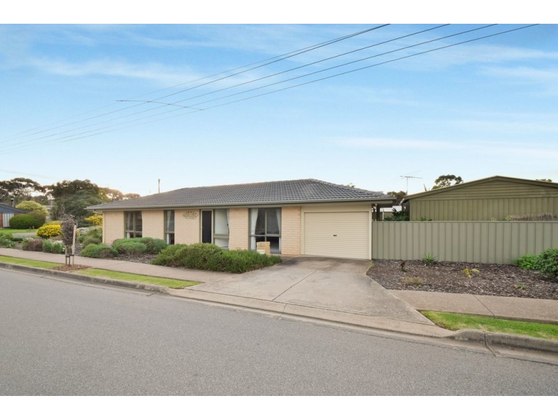 1 Marie Avenue, Morphett Vale SA 5162