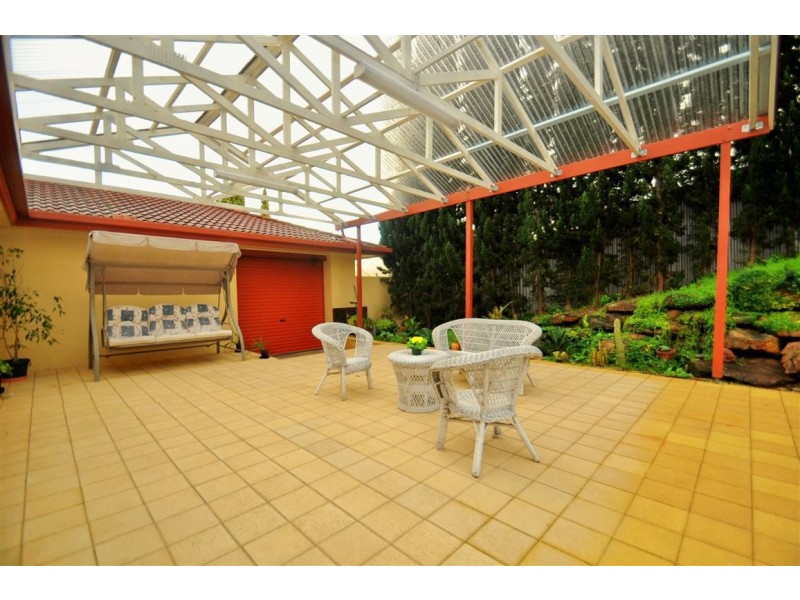 51 McHarg, Happy Valley SA 5159