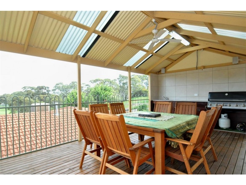 10 Seaview Road, Morphett Vale SA 5162