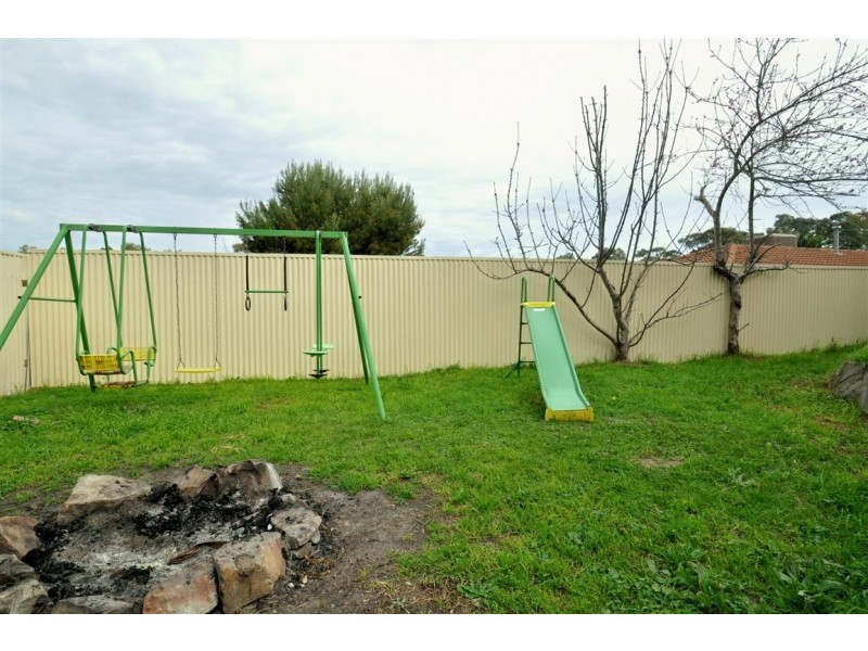 10 Seaview Road, Morphett Vale SA 5162