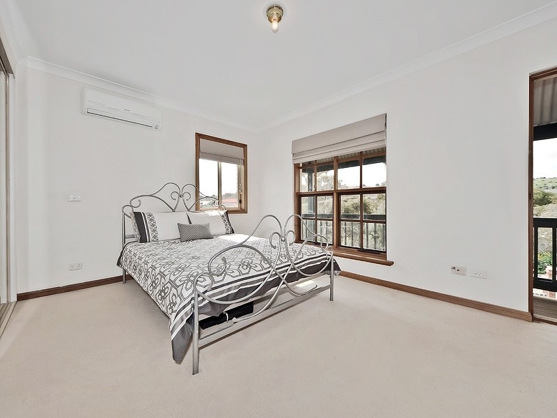 3a Nanto Street, Hallett Cove SA 5158