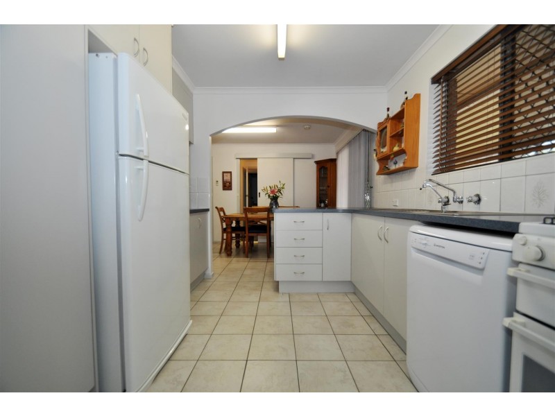 16 Moore Road, Reynella SA 5161