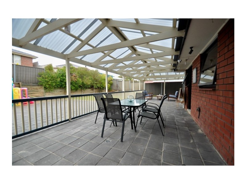 58 Manning Road, Aberfoyle Park SA 5159