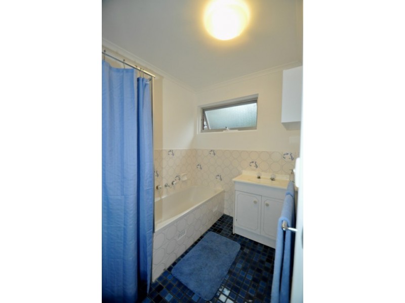 58 Manning Road, Aberfoyle Park SA 5159