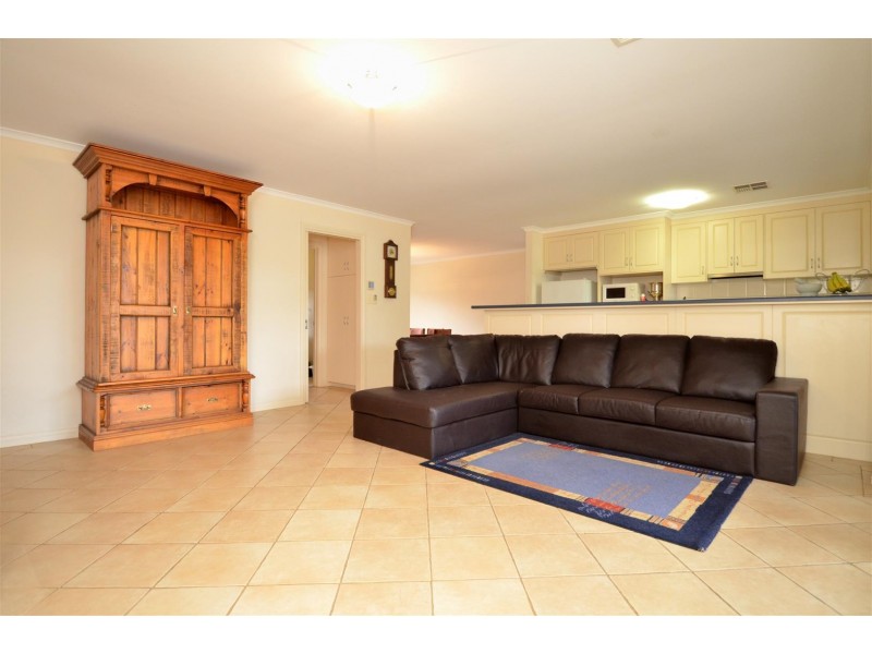 3 Skipper Close, Hallett Cove SA 5158