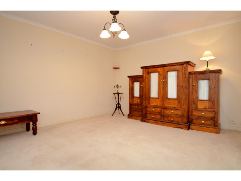 3 Skipper Close, Hallett Cove SA 5158