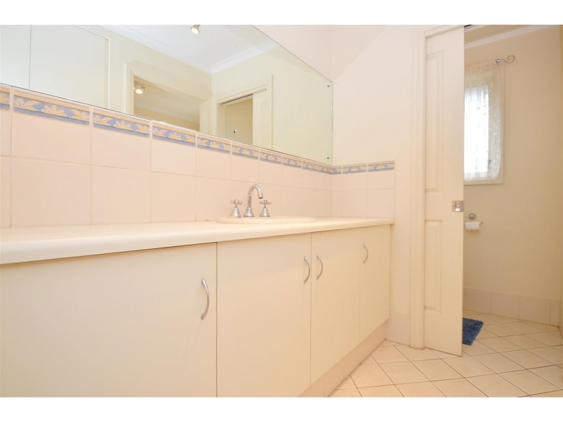 3 Skipper Close, Hallett Cove SA 5158