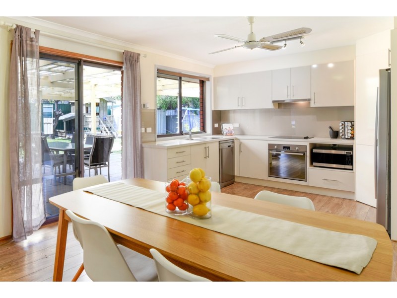 104 Reynell Road, Woodcroft SA 5162