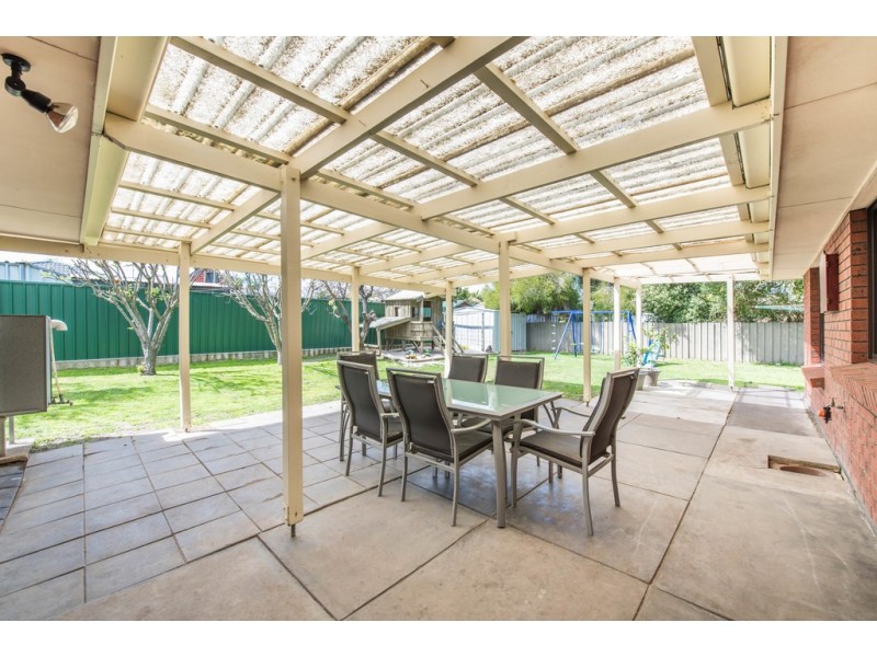 104 Reynell Road, Woodcroft SA 5162