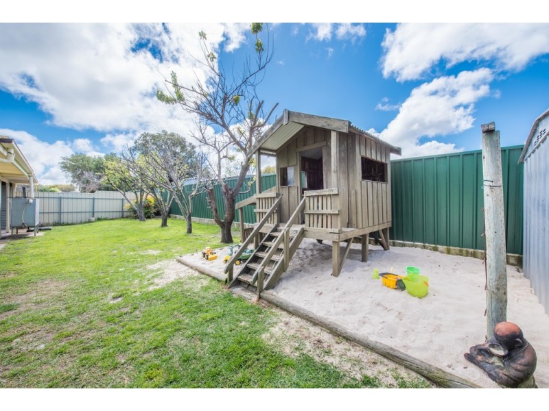 104 Reynell Road, Woodcroft SA 5162