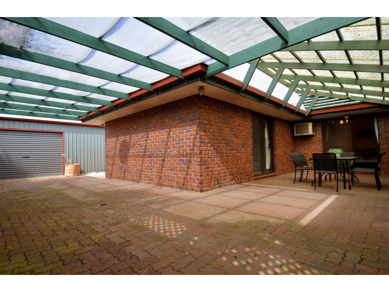 21 Neeangarra Crescent, Hallett Cove SA 5158