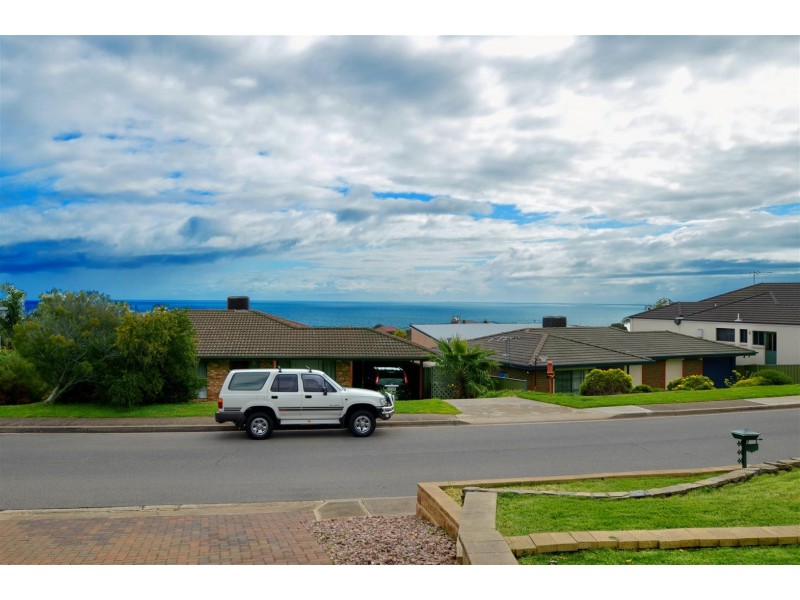21 Neeangarra Crescent, Hallett Cove SA 5158