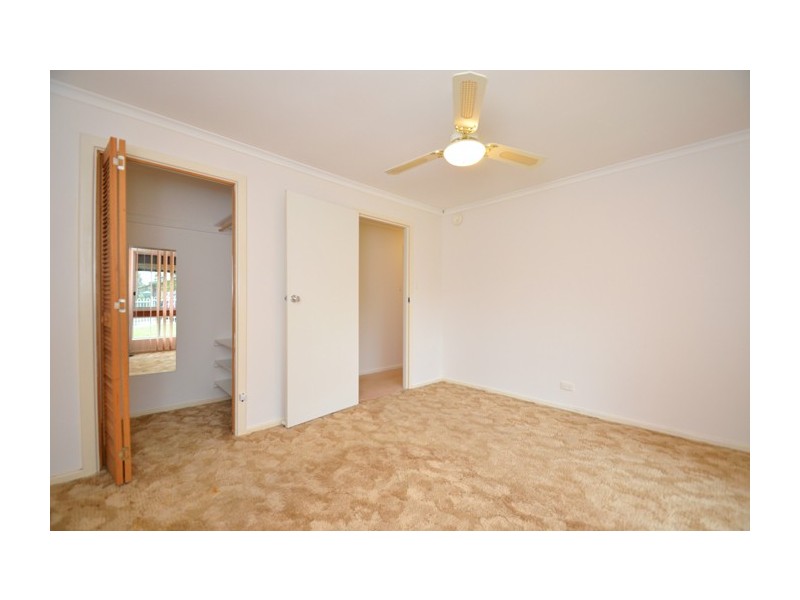 3 Underbank Grove, Hackham West SA 5163