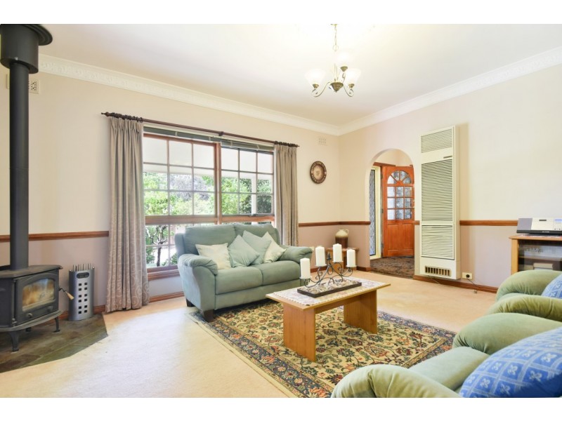 23 Crossdale Drive, Aberfoyle Park SA 5159