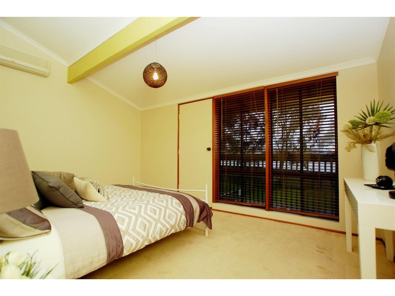 13-18 Windsor Avenue, Clovelly Park SA 5042